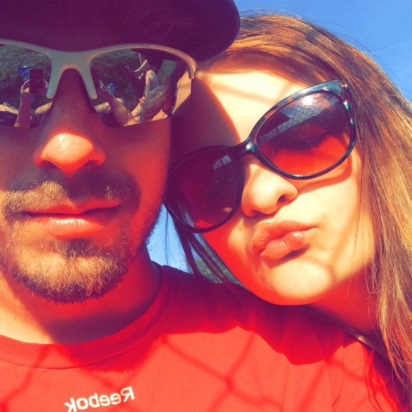 Meet your Posher, Howard - Picture 1 of 1